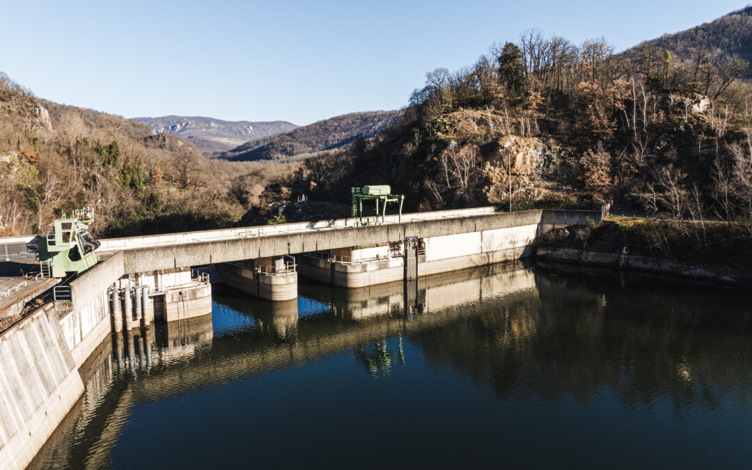 Loi 2334 : Une logique de marché pour protéger les aménagements hydrauliques ?